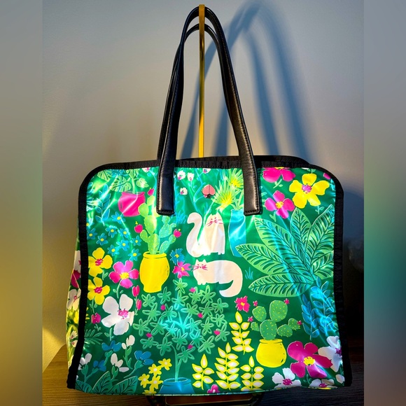 kate spade Handbags - EUC Kate Spade Morley Garden Posy Large Tote Verona Green.